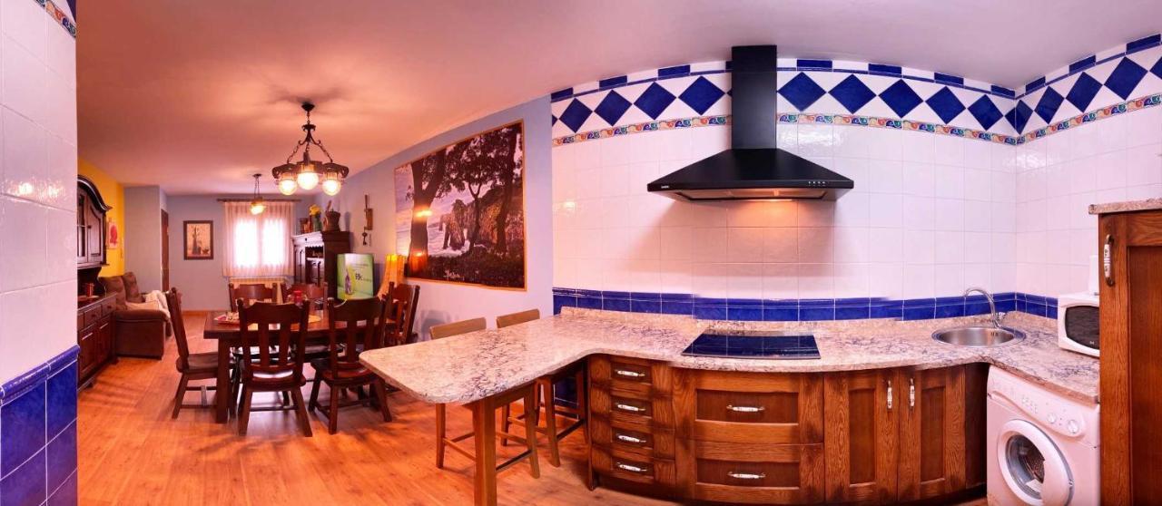 Pimiango Casa Rural Del Valle Obeso מראה חיצוני תמונה
